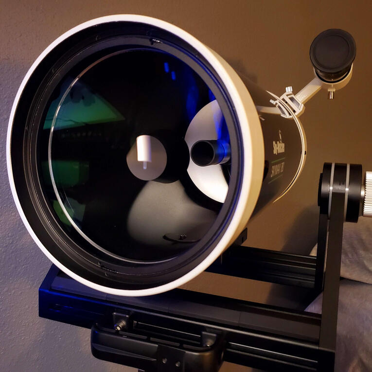 Sky-Watcher SkyMax 180